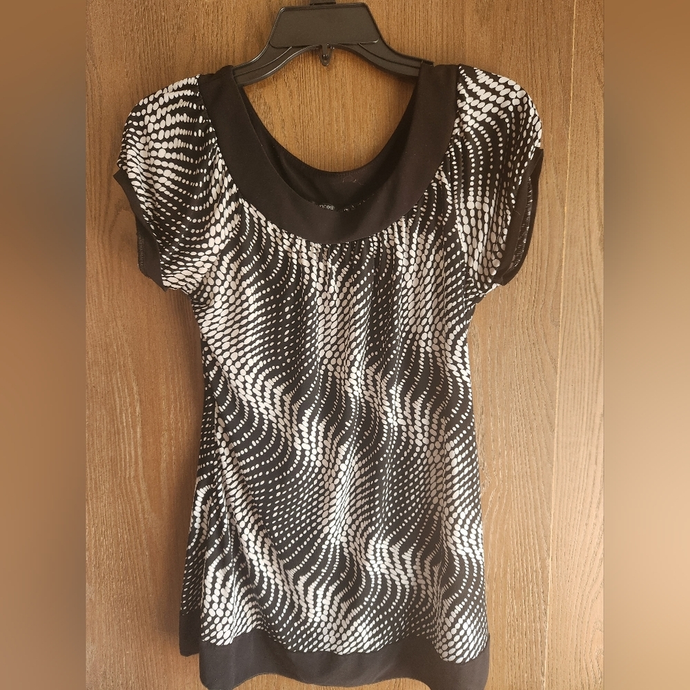 Maurices Monochrome Wave Print Blouse
